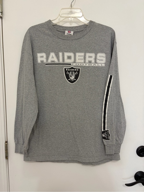 NFL Other - Raiders men’s Gray Long-Sleeve Team Tee